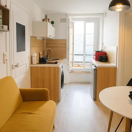 Souvenirs D'enfance-la Bonne Marienne-la Madeleine * أنجير