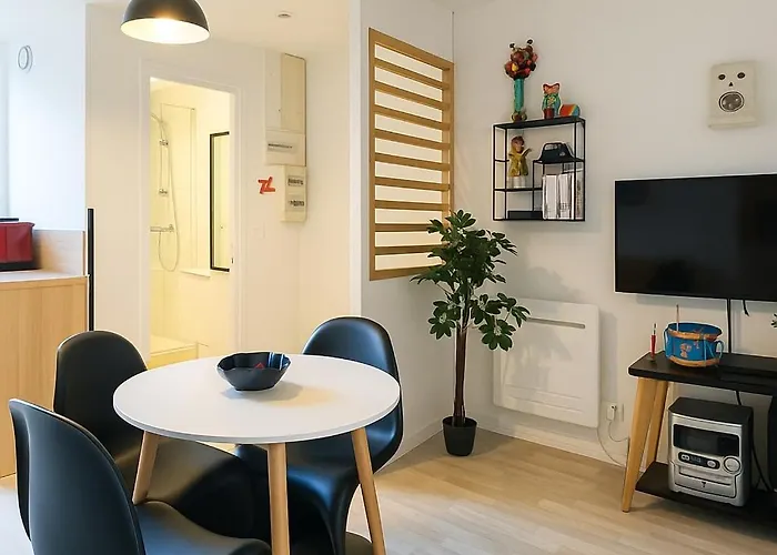 Souvenirs D'enfance-la Bonne Marienne-la Madeleine *