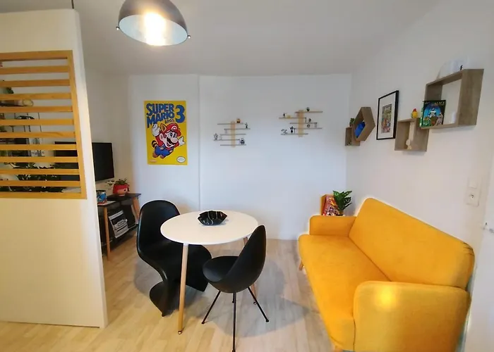 Apartment Souvenirs D'enfance-la Bonne Marienne-la Madeleine Angers